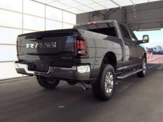 Used 2025 RAM 2500 Big Horn AWD/4WD image 5