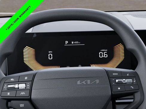 New 2026 Kia Sportage LX image 21