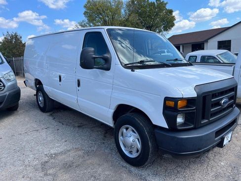 Used 2012 Ford E-150 and Econoline 150 Extended image 3