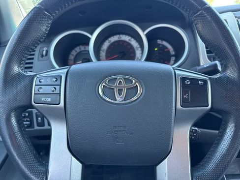 Used 2012 Toyota Tacoma 4x4 Double Cab w/ SR5 Pkg image 14