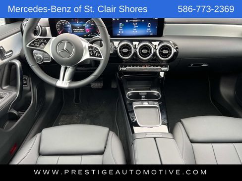 Used 2025 Mercedes-Benz CLA 250 4MATIC image 14