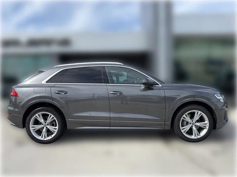Used 2019 Audi Q8 Premium Plus image 10