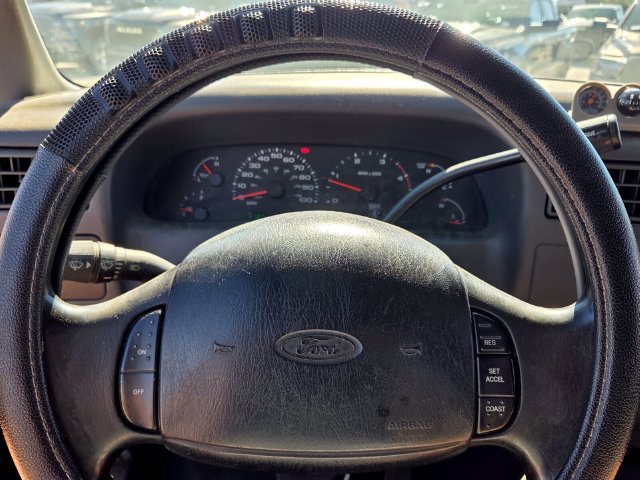 Used 2002 Ford F350 XLT RWD image 26