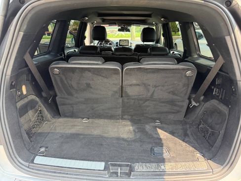 Used 2019 Mercedes-Benz GLS 450 4MATIC image 14