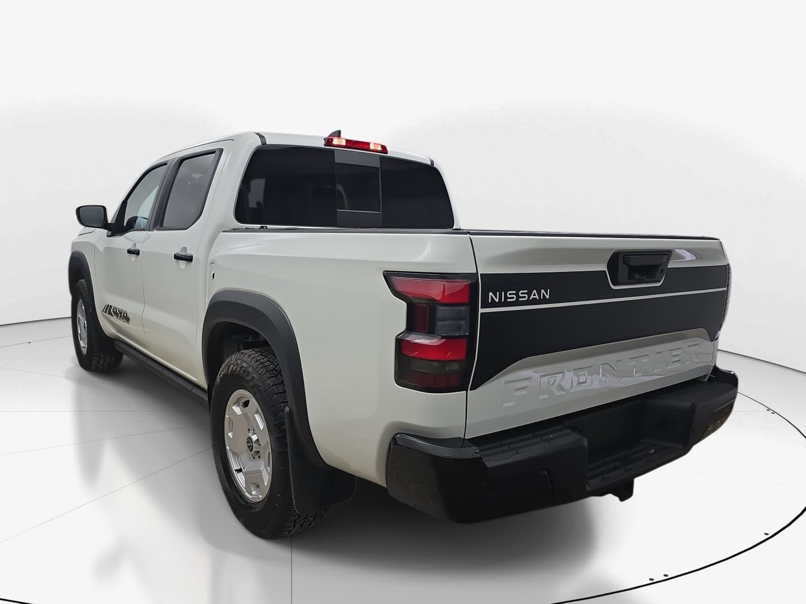 Used 2024 Nissan Frontier SV w/ Hardbody Edition AWD/4WD image 6