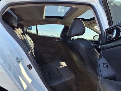 Used 2023 Nissan Maxima Platinum image 29