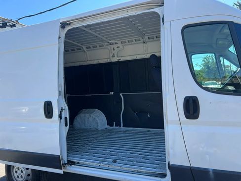 Used 2018 RAM ProMaster 1500 FWD image 14