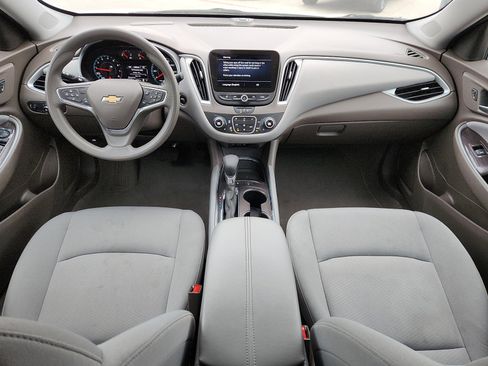 Used 2024 Chevrolet Malibu LT image 11