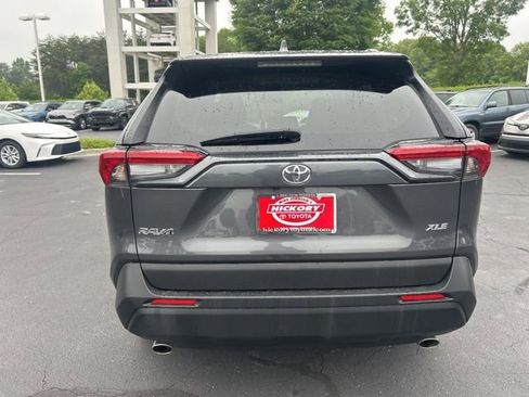Used 2025 Toyota RAV4 XLE FWD image 8