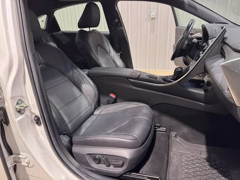 Used 2021 Toyota Avalon Limited AWD/4WD image 23