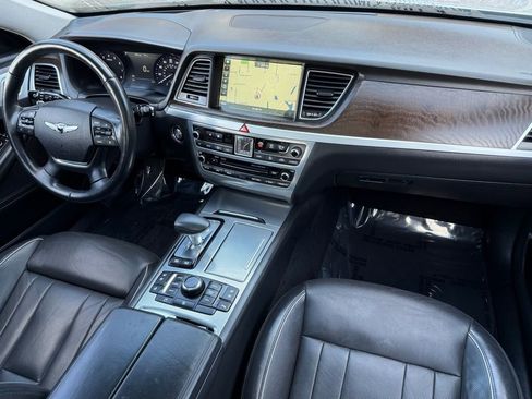 Used 2018 Genesis G80 3.8 w/ Option Group 03 image 33