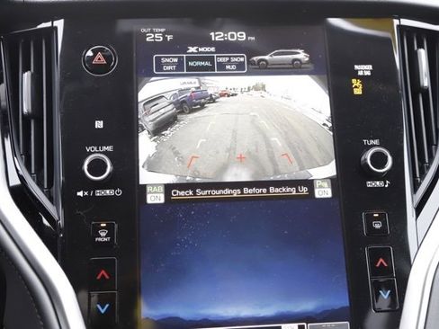 Certified 2025 Subaru Outback Onyx Edition image 29