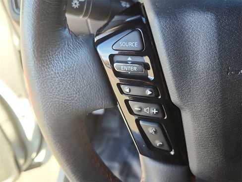 Used 2023 Nissan Frontier PRO-4X w/ Pro Convenience Package image 23