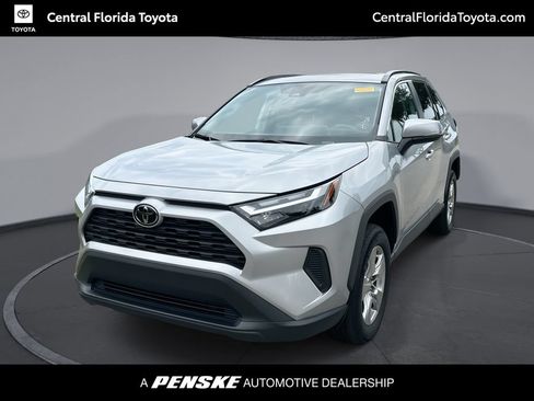 Used 2023 Toyota RAV4 XLE w/ Convenience Package FWD image 1