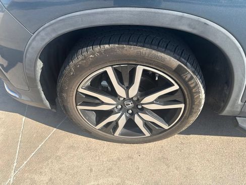 Used 2020 Honda Pilot Elite image 9