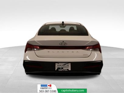 Used 2024 Hyundai Elantra Limited