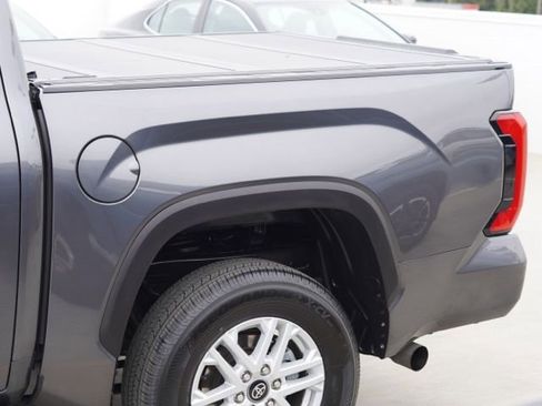 Certified 2025 Toyota Tundra SR5 w/ SR5 Convenience Package AWD/4WD image 13