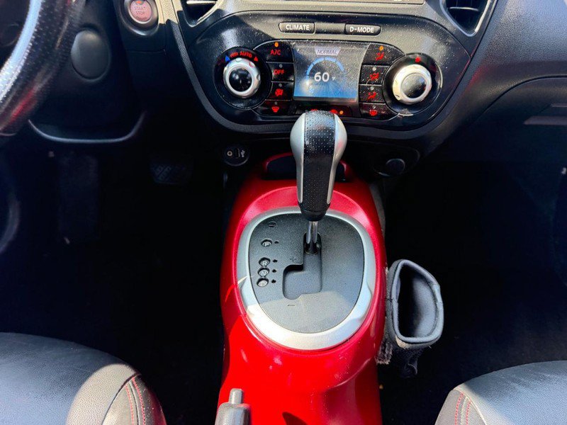 Used 2012 Nissan Juke SL AWD/4WD image 17