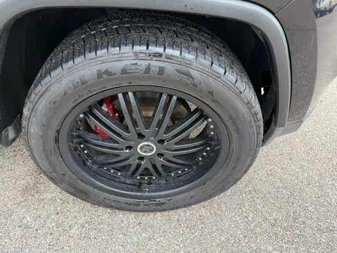 Used 2014 Jeep Grand Cherokee Limited image 31