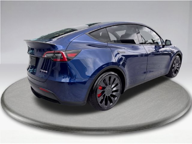 Used 2023 Tesla Model Y Performance AWD/4WD image 11