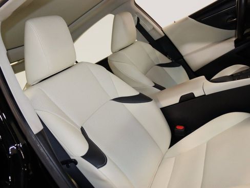 Used 2022 Lexus ES 350 w/ Premium Package image 60