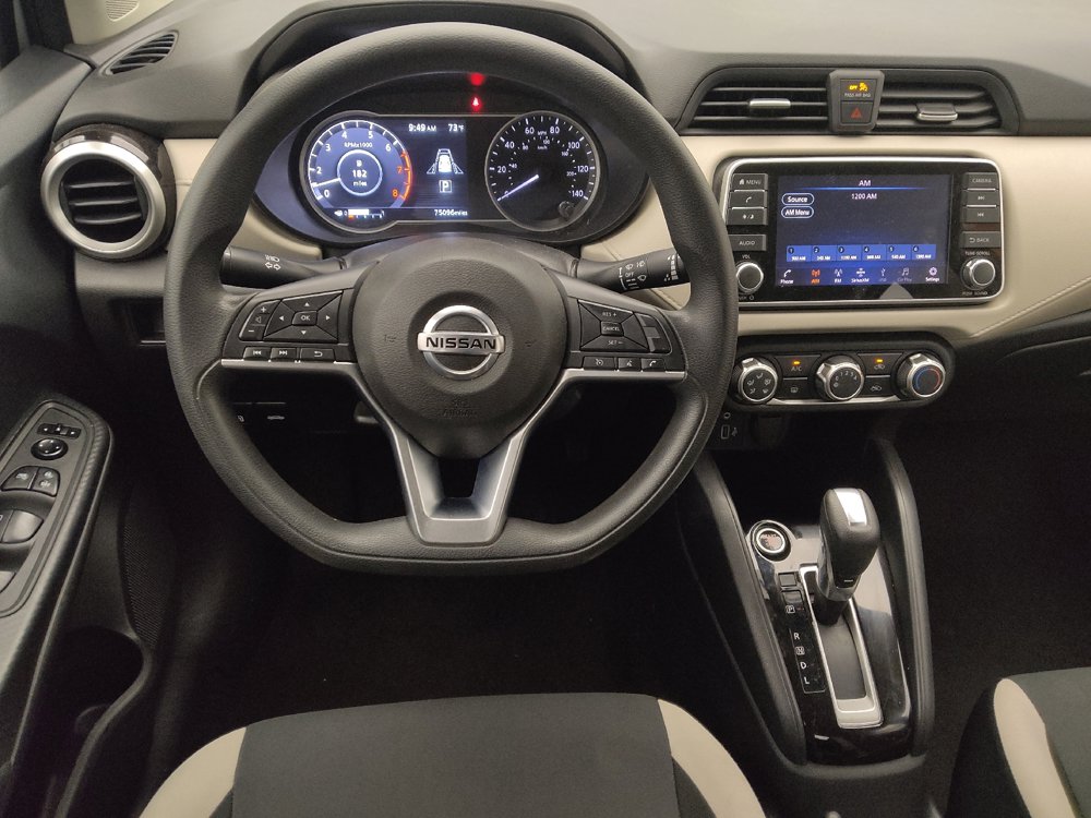 Used 2021 Nissan Versa SV FWD image 22