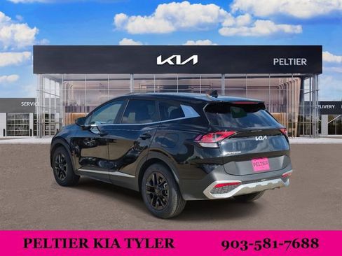 Used 2023 Kia Sportage EX image 5