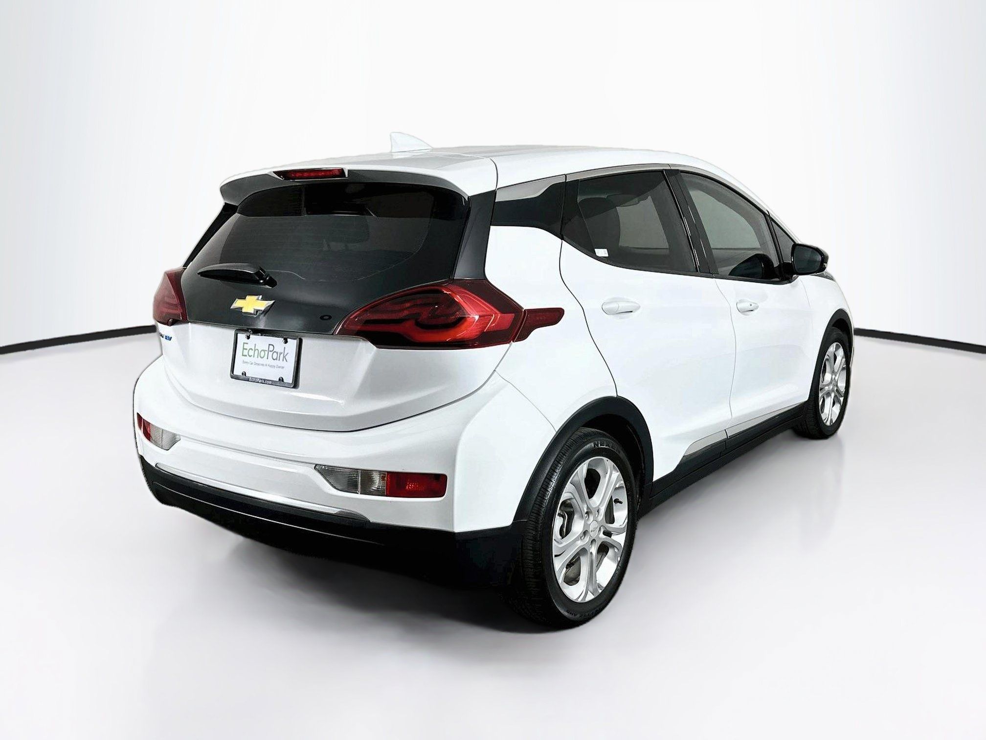 Used 2020 Chevrolet Bolt LT FWD image 9