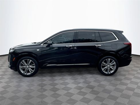 Used 2024 Cadillac XT6 Premium Luxury w/ Technology Package image 9