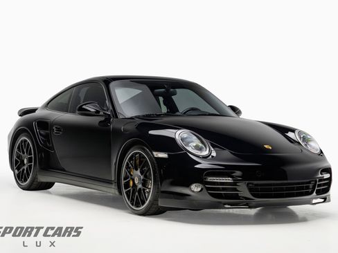 Used 2013 Porsche 911 Turbo S AWD/4WD image 1