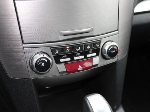 Used 2014 Subaru Legacy 2.5i Premium image 16