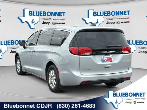 New 2026 Chrysler Voyager LX FWD image 3