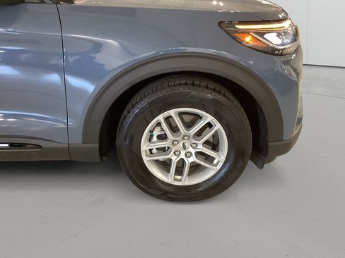 Certified 2026 Ford Explorer Active RWD image 10