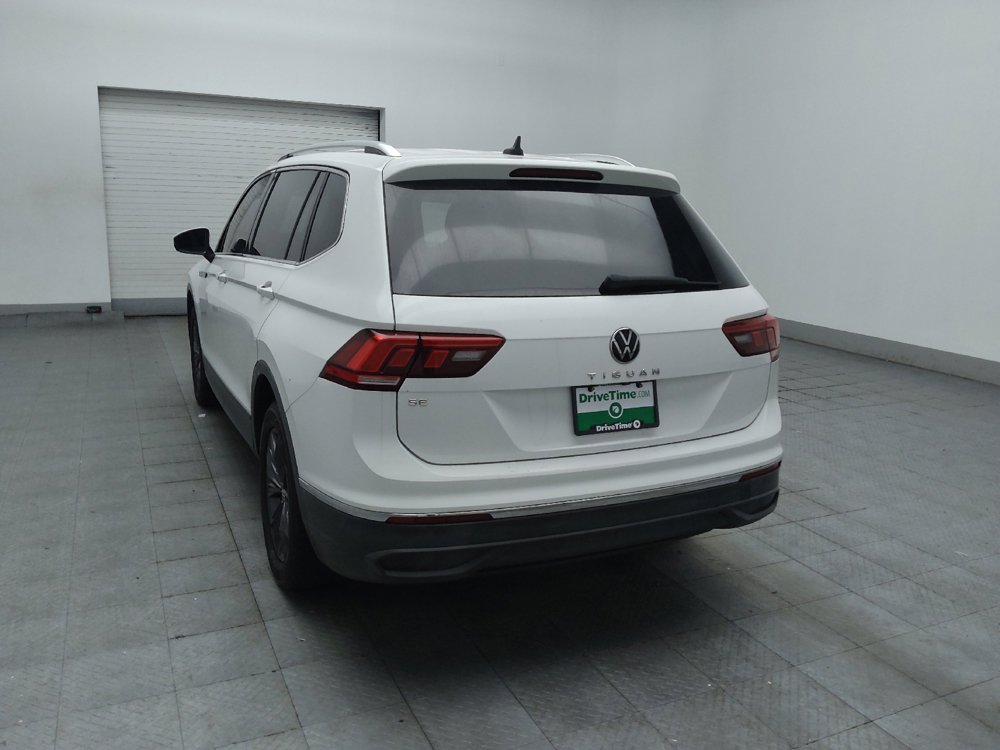 Used 2022 Volkswagen Tiguan SE FWD image 5