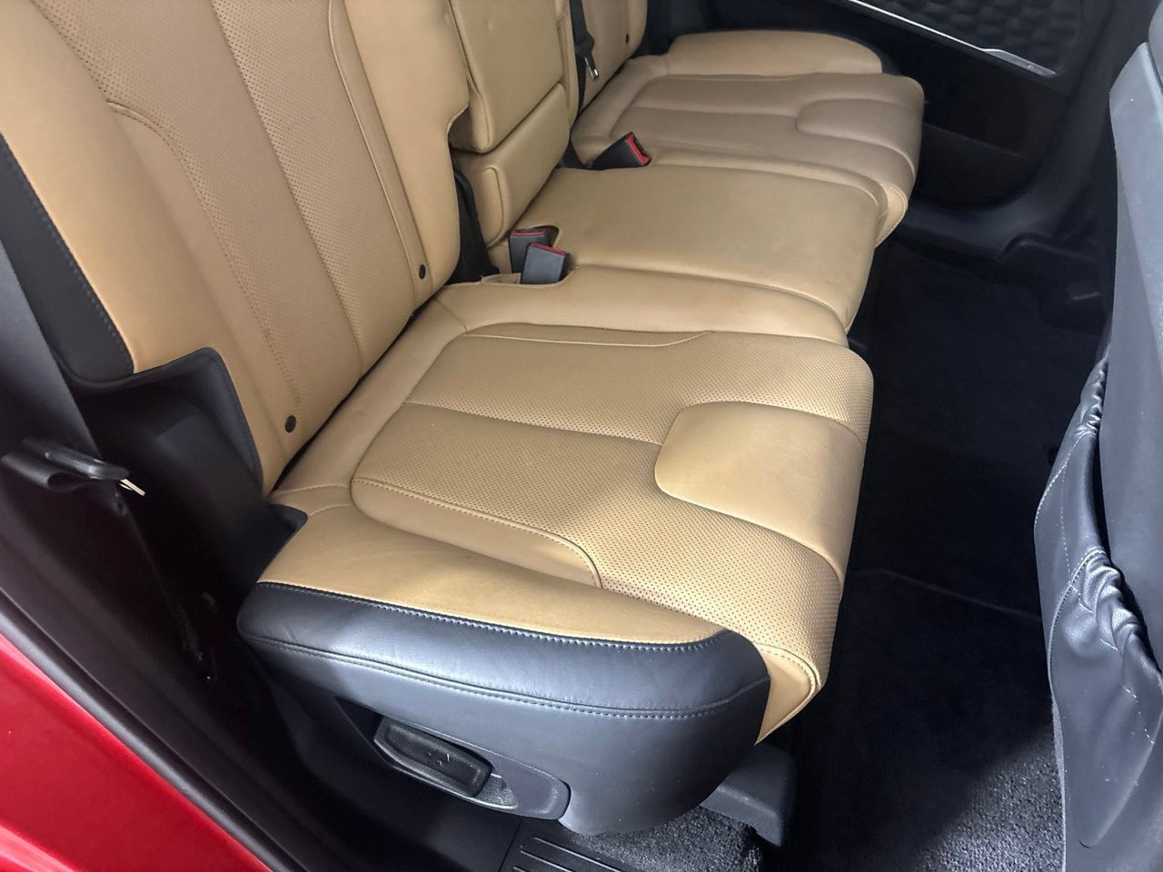 Used 2023 Hyundai Santa Fe Calligraphy AWD/4WD image 35