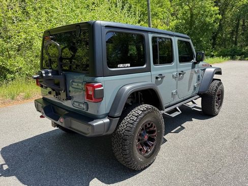 Used 2024 Jeep Wrangler Unlimited Rubicon w/ Safety Group AWD/4WD image 6