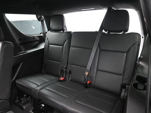 Certified 2022 Chevrolet Tahoe Z71 AWD/4WD image 16