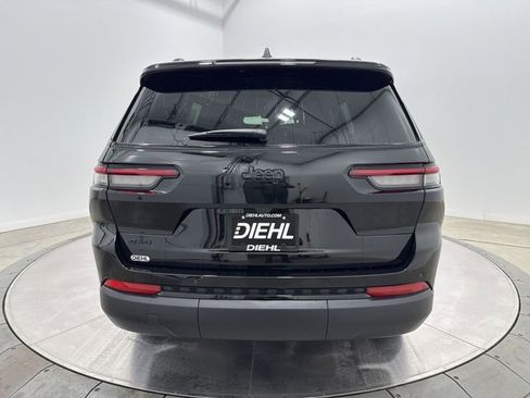 New 2025 Jeep Grand Cherokee L Altitude AWD/4WD image 6