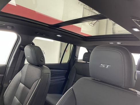 New 2026 Buick Enclave Sport Touring w/ Power Package image 16