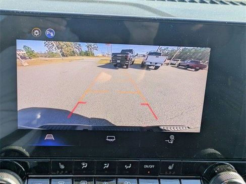 New 2026 Chevrolet Colorado LT image 23