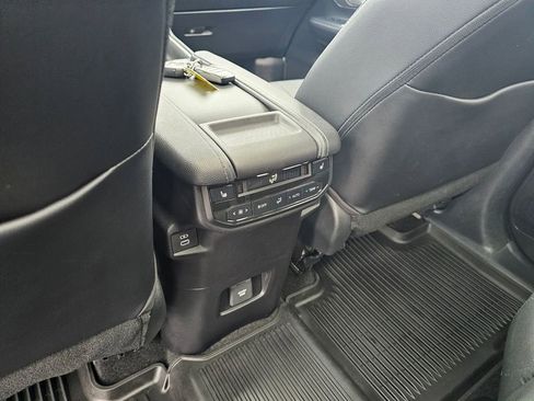 Used 2024 Toyota Grand Highlander FWD image 17