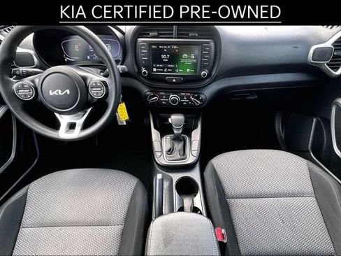 Certified 2023 Kia Soul LX w/ LX Technology Package FWD image 14