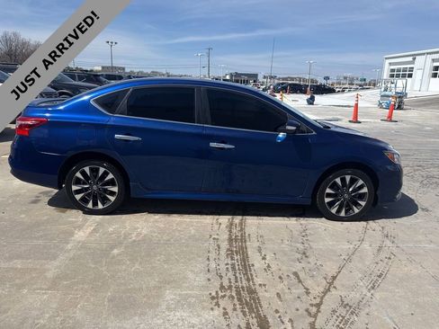 Certified 2018 Nissan Sentra SR w/ Premium Package (P02) image 4
