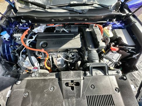 Used 2023 Honda CR-V Sport image 9