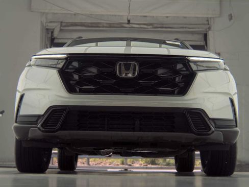 Used 2025 Honda CR-V Sport image 10