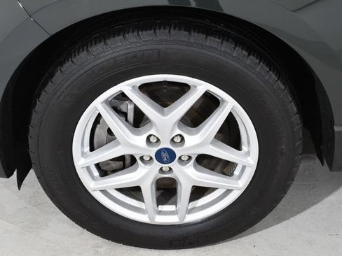 Used 2022 Ford Edge SEL w/ Convenience Package image 24