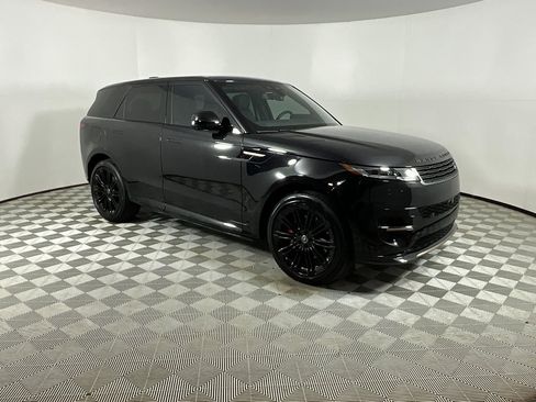Used 2025 Land Rover Range Rover Sport Dynamic SE image 6