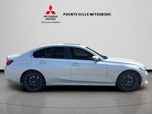 Used 2025 BMW 330i xDrive Sedan w/ Convenience Package image 4