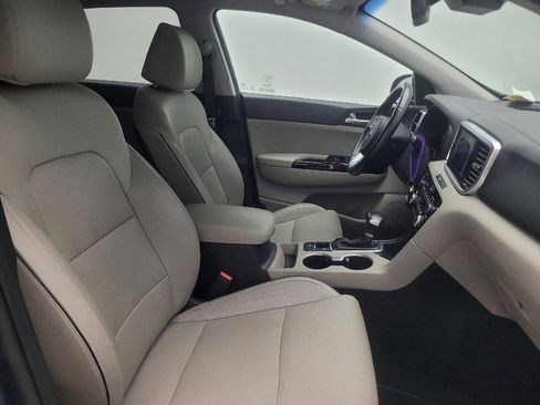 Used 2021 Kia Sportage EX w/ EX Technology Package FWD image 21