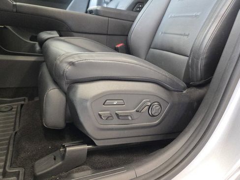 Used 2025 Hyundai Santa Fe Calligraphy AWD/4WD image 22